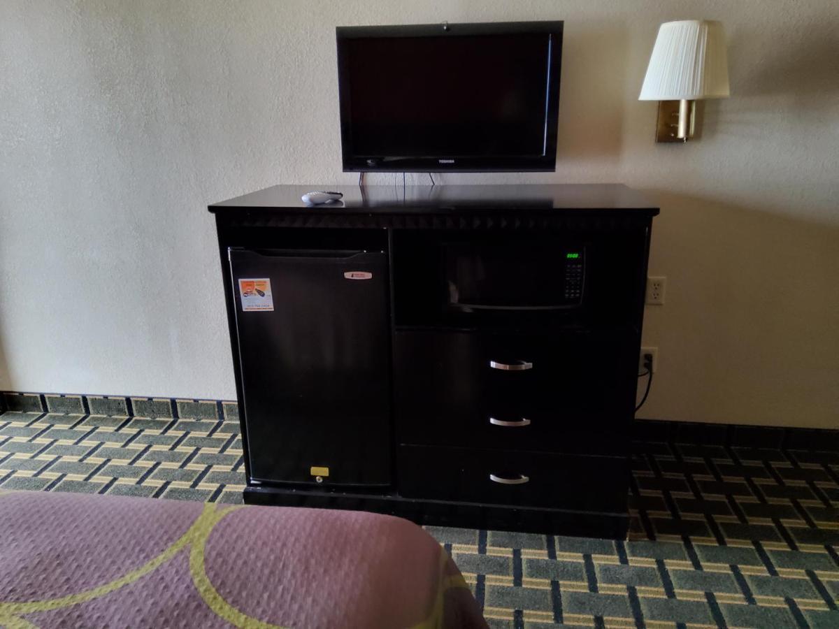 Budget Inn テクサーカナ エクステリア 写真