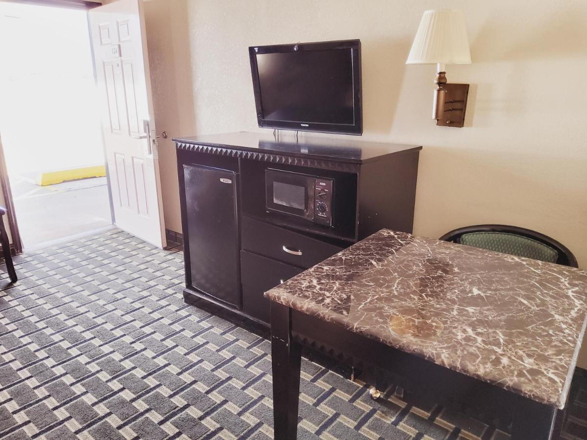 Budget Inn テクサーカナ エクステリア 写真