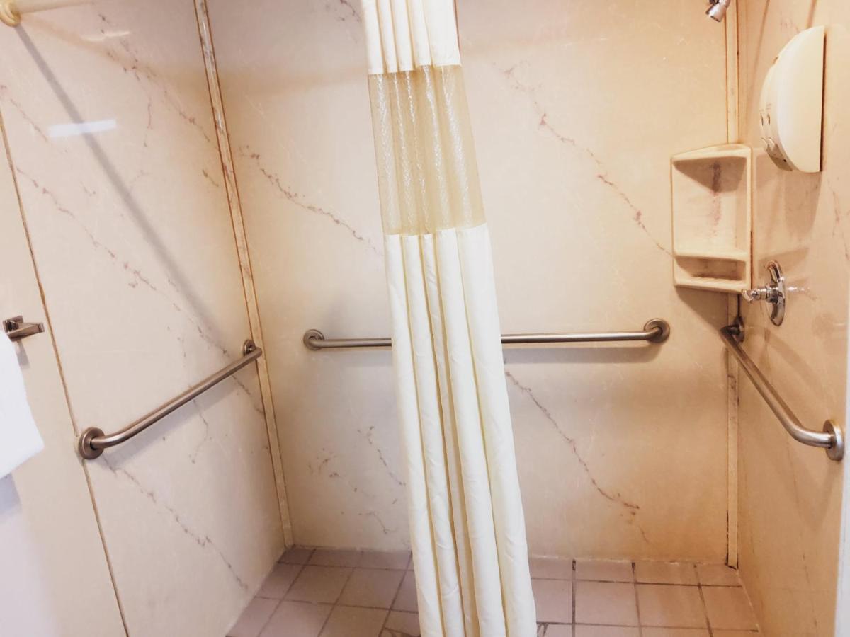 Budget Inn テクサーカナ エクステリア 写真